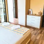 Family Amadeus Lux Апартамент *